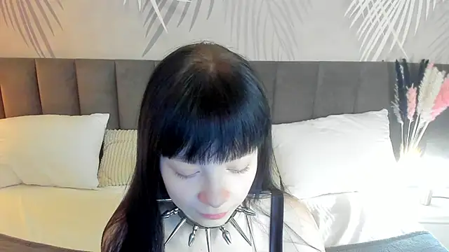 SkinyJoyce online show from February 22, 2025, 1:44 am