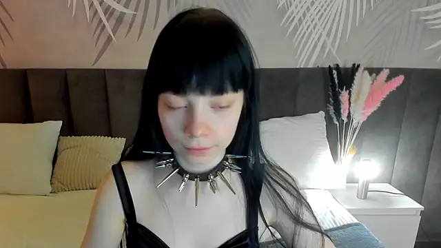 SkinyJoyce online show from February 22, 2025, 4:51 am