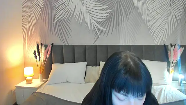 SkinyJoyce online show from February 28, 2025, 2:09 am