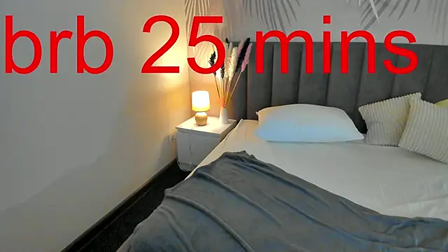 SkinyJoyce online show from March 11, 2025, 5:24 am