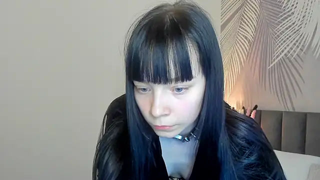 SkinyJoyce online show from February 18, 2025, 8:05 am