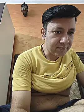 innocentboy1987 online show from June 29, 2026, 4:28 pm
