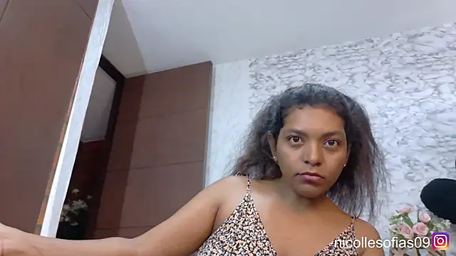 Snapshot of nicollesofia2 chatting on June 7, 2026, 5:29 pm nicollesofia2 online show from June 7, 2026, 5:29 pm