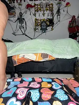 orianna submissive24 online show from November 26, 2025, 12:32 am