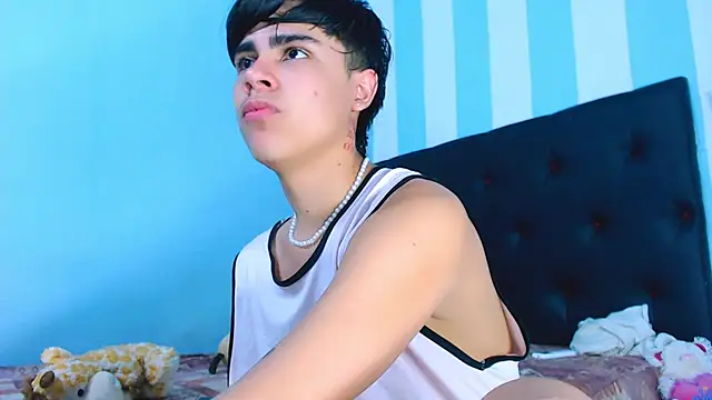 camila-cutter online show from February 18, 2025, 6:58 pm