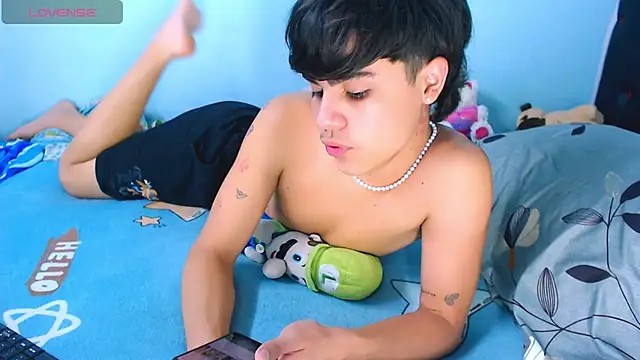 camila-cutter online show from February 27, 2025, 12:57 am