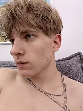 And25bn online show from December 17, 2025, 4:12 pm