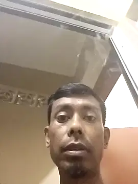 Snapshot of ejam8111 chatting on February 7, 2025, 1:53 pm ejam8111 online show from February 7, 2025, 1:53 pm