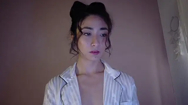 oishii ambar online show from September 22, 2025, 1:28 pm