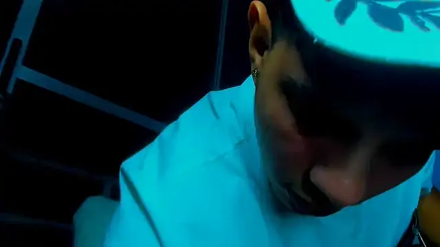 Alessandro 1610 online show from November 7, 2025, 3:33 am