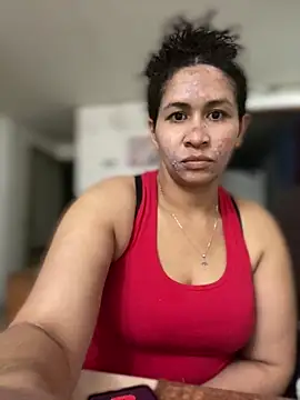 Carola-Ross online show from October 6, 2025, 12:01 am