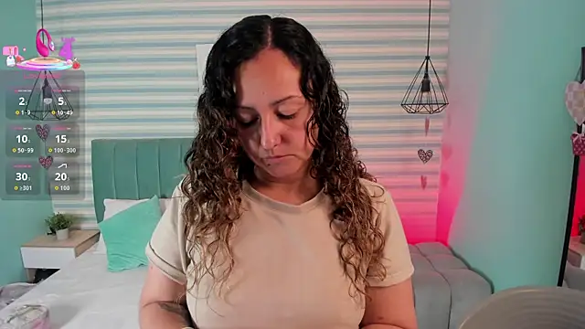 abby apple online show from February 11, 2026, 1:00 pm