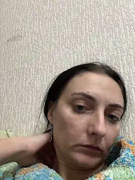 Snapshot of Miroslava1247 chatting on February 15, 2025, 5:50 pm Miroslava1247 online show from February 15, 2025, 5:50 pm