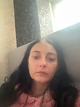 Snapshot of Miroslava1247 chatting on October 25, 2025, 8:02 am Miroslava1247 online show from October 25, 2025, 8:02 am