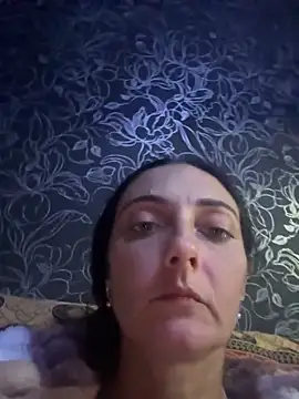 Snapshot of Miroslava1247 chatting on October 6, 2025, 6:41 pm Miroslava1247 online show from October 6, 2025, 6:41 pm