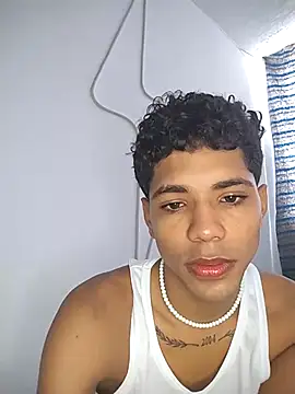 BrawnLove02 online show from March 3, 2025, 4:26 pm
