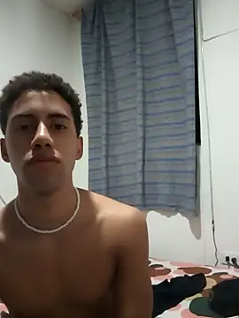 BrawnLove02 online show from February 16, 2025, 3:47 am