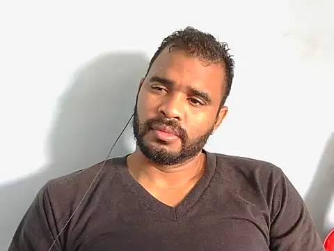 Snapshot of YOX22 chatting on September 29, 2025, 2:01 pm YOX22 online show from September 29, 2025, 2:01 pm