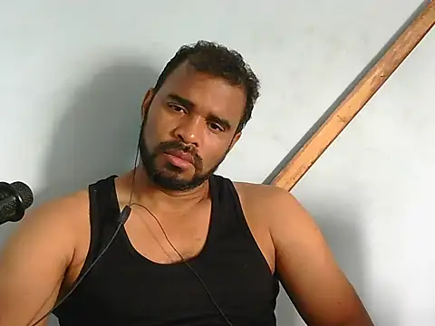 Snapshot of YOX22 chatting on October 29, 2025, 1:43 pm YOX22 online show from October 29, 2025, 1:43 pm