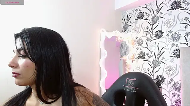 Gaby tay1 online show from April 7, 2026, 3:08 am