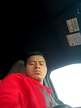 Snapshot of Popm010101 chatting on November 28, 2025, 12:16 pm Popm010101 online show from November 28, 2025, 12:16 pm