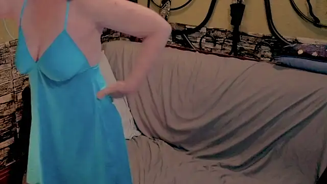 Snapshot of Scarlett_Switch chatting on October 1, 2025, 12:16 am Scarlett Switch online show from October 1, 2025, 12:16 am