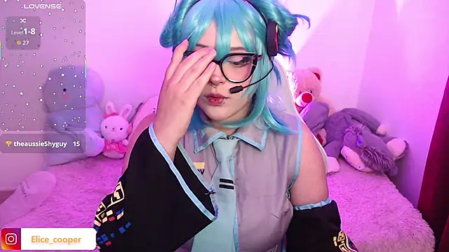 Snapshot of Elice_cooper_ chatting on October 28, 2025, 6:12 am Elice cooper online show from October 28, 2025, 6:12 am