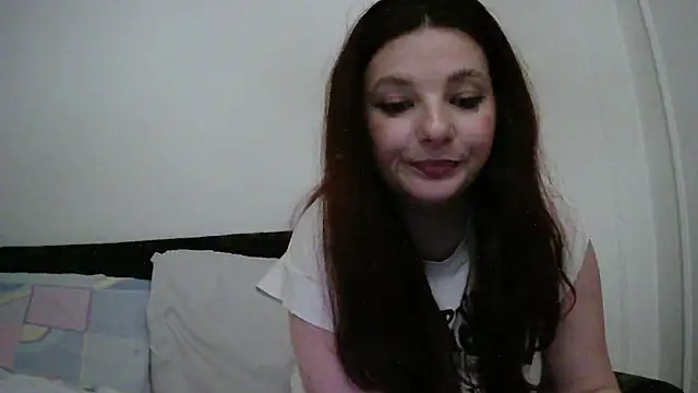 caty33 online show from February 24, 2025, 5:53 pm