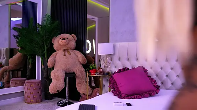 Snapshot of SashaFerrera chatting on September 25, 2025, 5:30 pm SashaFerrera online show from September 25, 2025, 5:30 pm