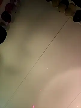 ShysluutGia online show from November 21, 2025, 5:01 pm