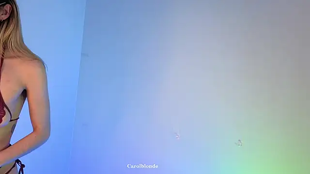 Snapshot of Carolblonde chatting on October 1, 2025, 3:33 am Carolblonde online show from October 1, 2025, 3:33 am
