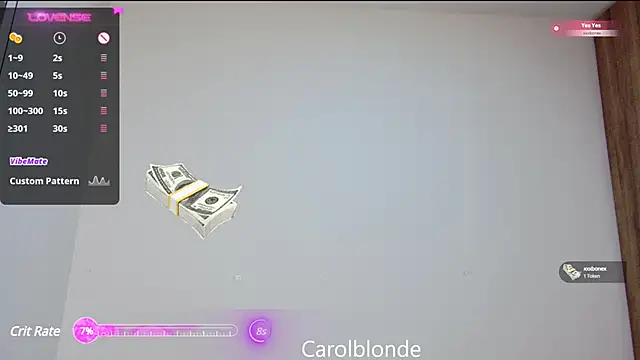 Carolblonde online show from March 12, 2025, 4:30 am