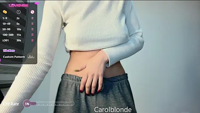 Carolblonde online show from February 26, 2025, 6:08 am
