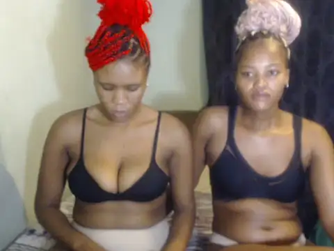 Snapshot of PrettyNyashX chatting on March 11, 2025, 5:35 pm PrettyNyashX online show from March 11, 2025, 5:35 pm