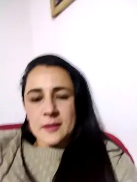 Snapshot of Alanna_11 chatting on October 5, 2025, 3:30 am Alanna 11 online show from October 5, 2025, 3:30 am