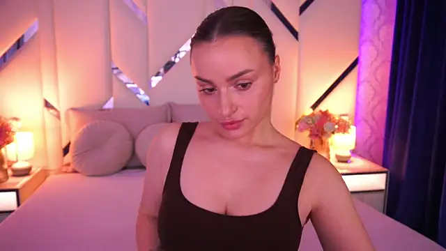 LindsieGreyy online show from March 29, 2026, 6:37 am