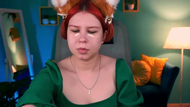 MitsukiMun online show from February 23, 2025, 12:05 pm