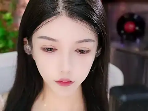 Snapshot of vv-77 chatting on October 18, 2025, 4:36 am vv-77 online show from October 18, 2025, 4:36 am