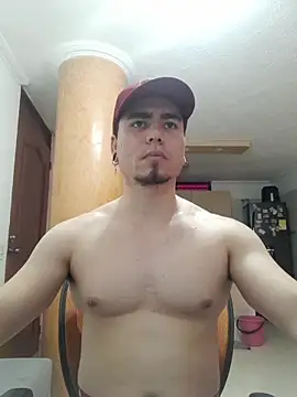 Snapshot of Logan_Roy18 chatting on November 12, 2025, 6:45 pm Logan Roy18 online show from November 12, 2025, 6:45 pm