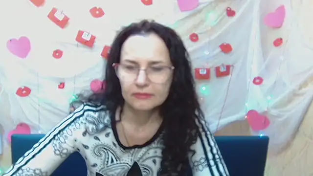 Miroslava Happi online show from February 19, 2025, 6:22 am
