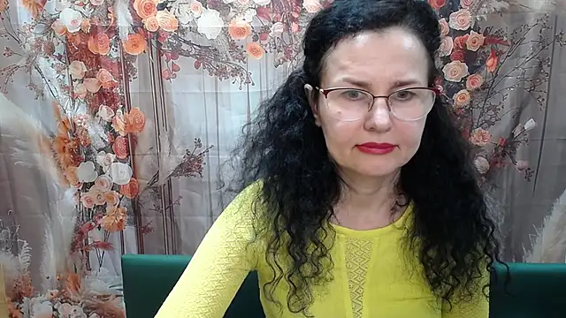 Miroslava Happi online show from April 5, 2026, 5:25 am