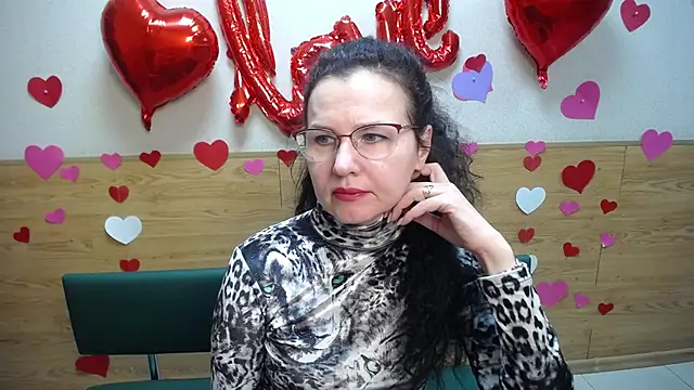 Miroslava Happi online show from March 8, 2025, 6:10 am