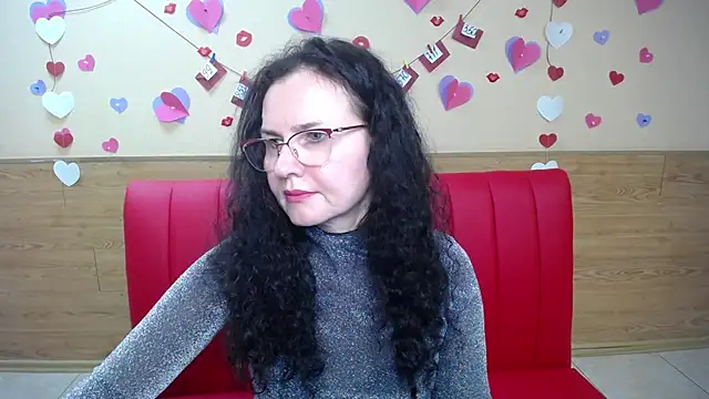 Miroslava Happi online show from March 18, 2025, 1:01 pm