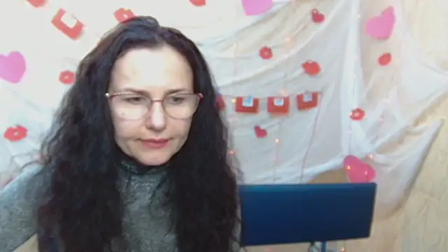 Miroslava Happi online show from February 21, 2025, 6:29 am
