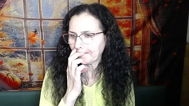 Miroslava Happi online show from December 4, 2025, 6:34 am