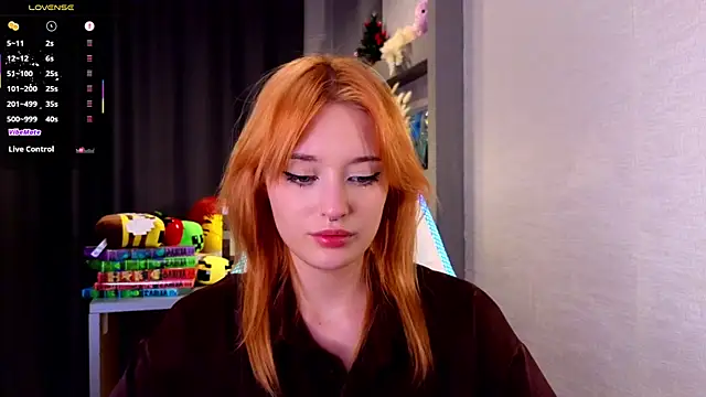 Snapshot of Hisoka_akerley chatting on October 20, 2025, 5:35 pm Hisoka akerley online show from October 20, 2025, 5:35 pm