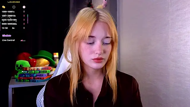 Snapshot of Hisoka_akerley chatting on September 26, 2025, 5:20 pm Hisoka akerley online show from September 26, 2025, 5:20 pm