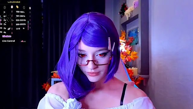 Hisoka akerley online show from November 8, 2025, 6:11 pm