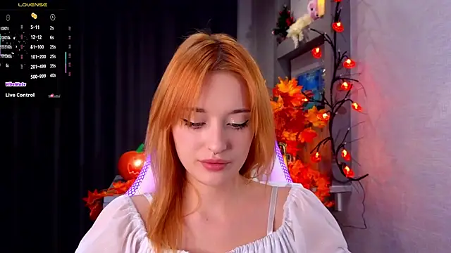 Snapshot of Hisoka_akerley chatting on October 23, 2025, 5:55 pm Hisoka akerley online show from October 23, 2025, 5:55 pm