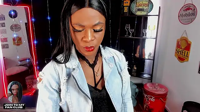 Snapshot of anuvyz_miller_ chatting on February 28, 2026, 1:00 pm anuvyz miller online show from February 28, 2026, 1:00 pm